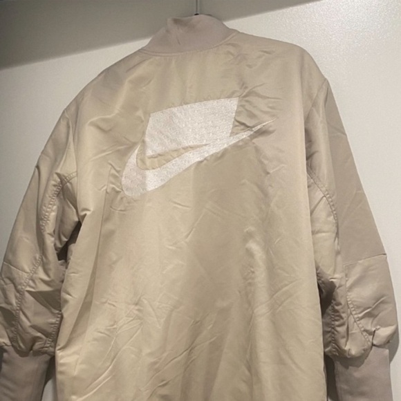 NIKE oversized bomber parka - Picture 4 of 8